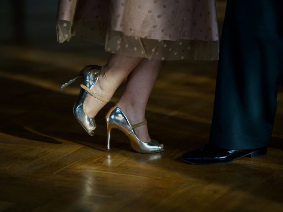 tango feet dancing