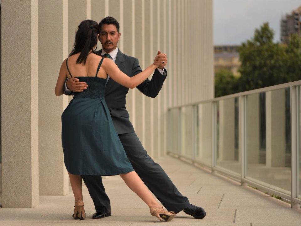 Lavinia und Chiche Núñez sind Tango Tänzer und Lehrer und repräsentieren den Urquiza-Stil