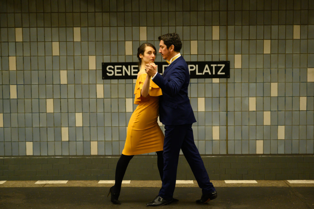 Lavinia & Chiche Núñez unterrichten in Urquiza Tango Berlin-Prenzlauer Berg Ihre Kurse, Workshops und Privatstunden
